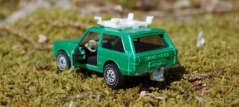 Illustration for article titled I Bought Two Pristine Range Rovers At The Flea Market